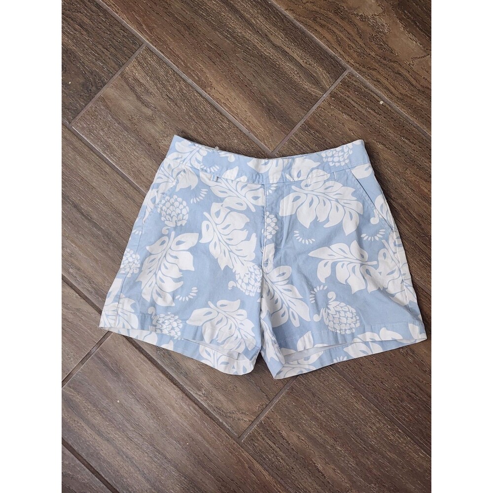 Riveted by Lee Khakis Women’s Blue White Floral Shorts Cotton Size 8M